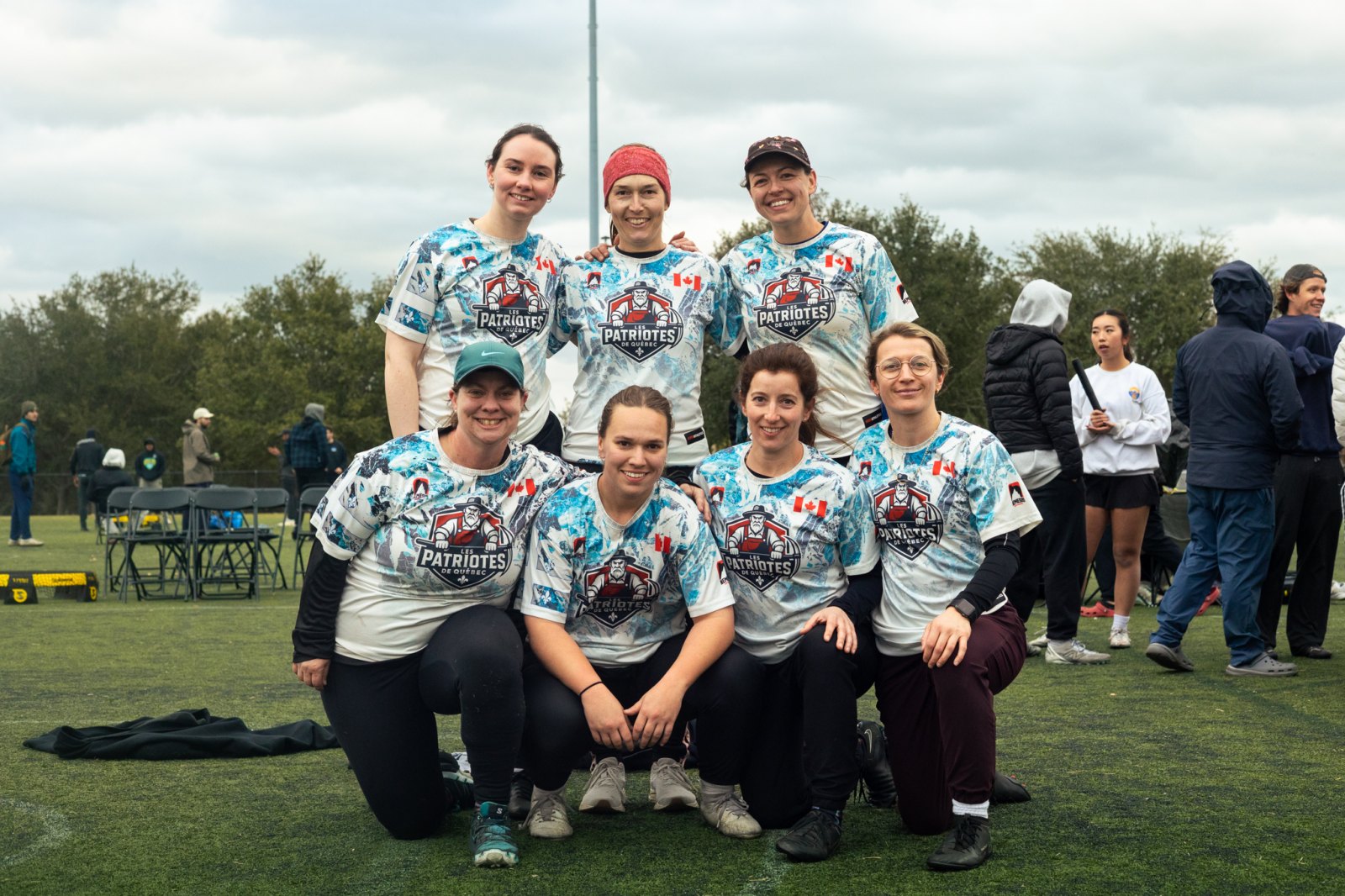 Les Patriotes de Québec women's squad at the Playoffs
